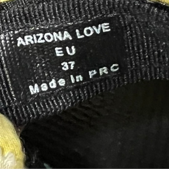 🌻NEW w/tags ARIZONA LOVE Trekky Yellow Mint Sandals Size 37 $188 Retail - Picture 8 of 13
